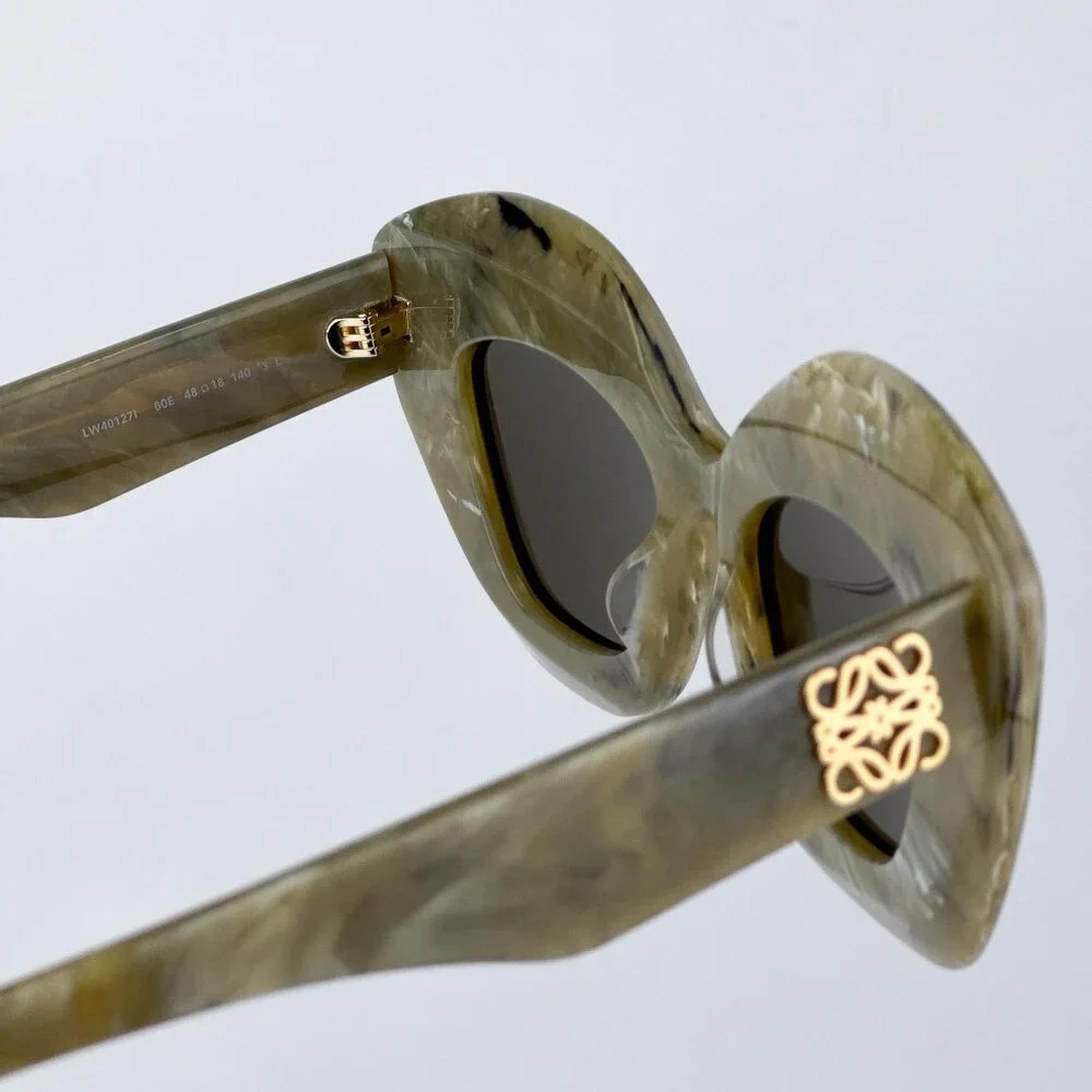 Loewe ANAGRAM LW40127I 60E Women NEW AUTHENTIC Sunglasses Green Brown Cat Eye